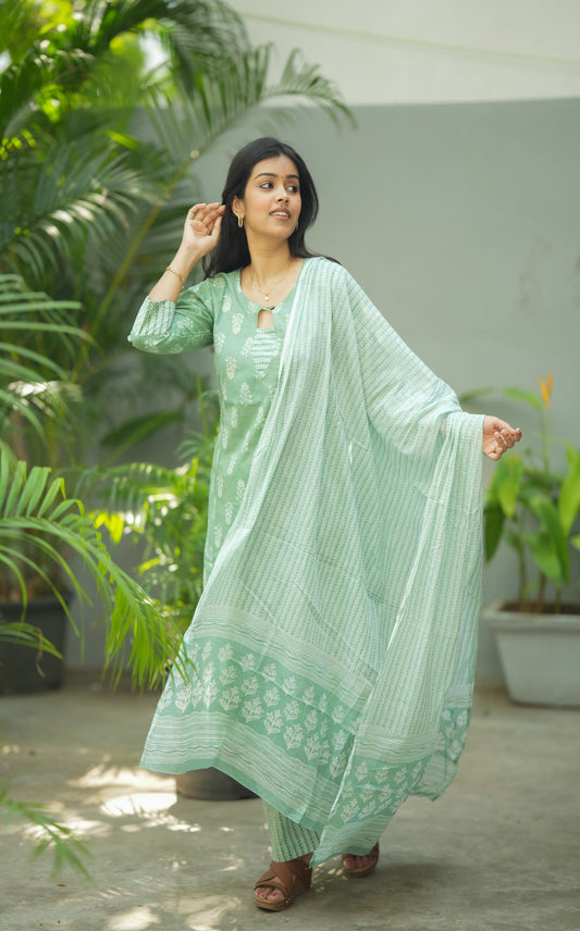 Green Dupatta Set