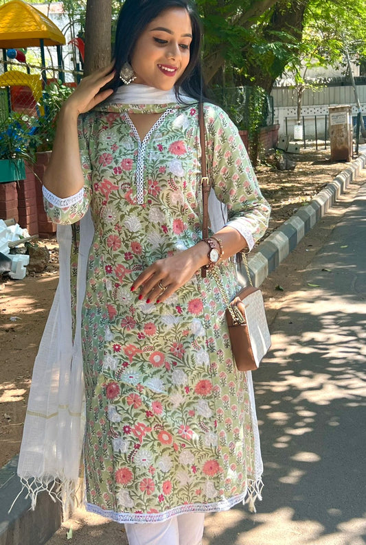 Green Lace Kurti With Kota Dupatta