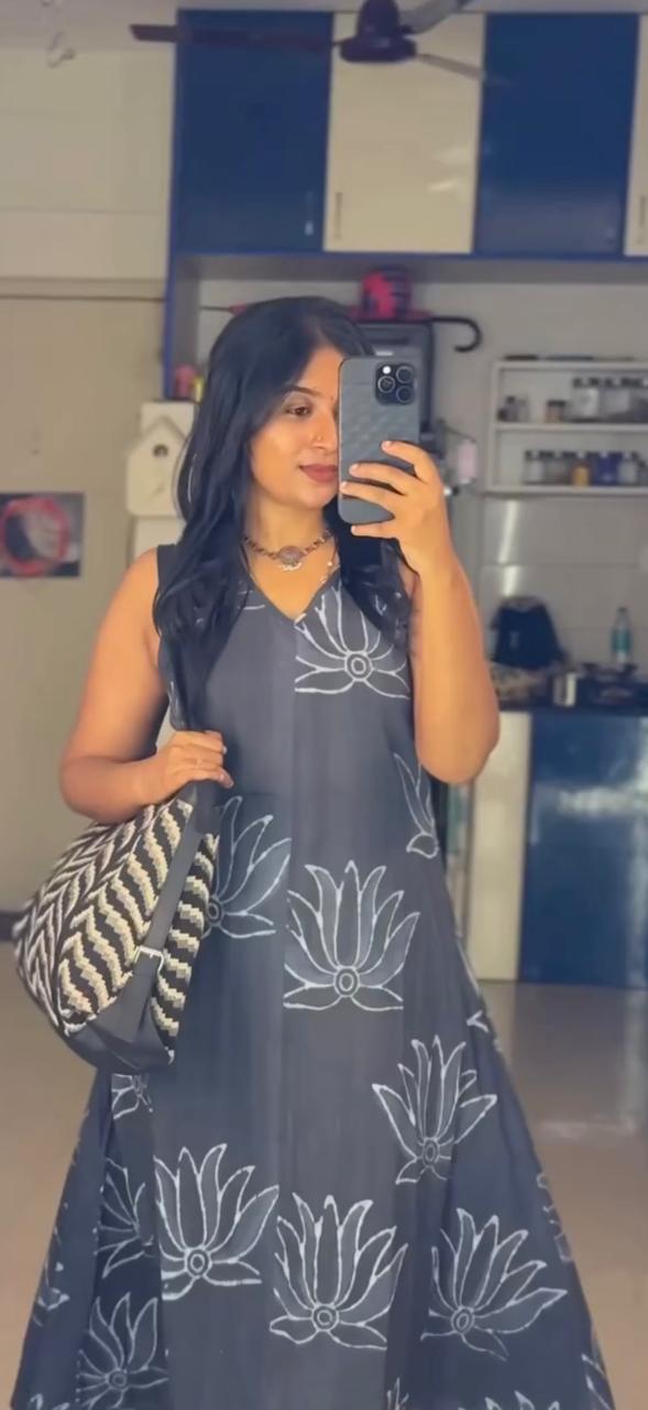 Sleeveless Backcross Grey Handblock