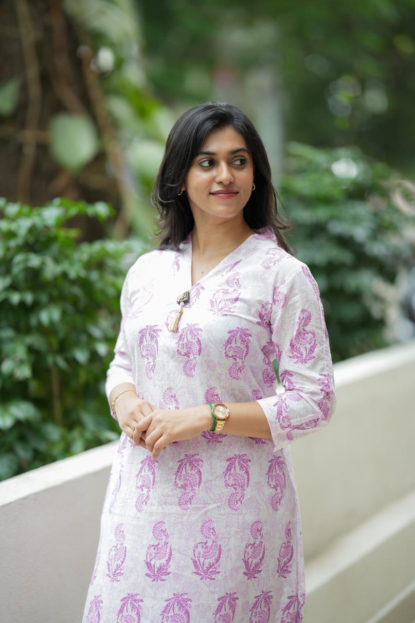 Woman wearing Pink Apple Cut Cotton Co-Ord Set - Indo Western daily wear